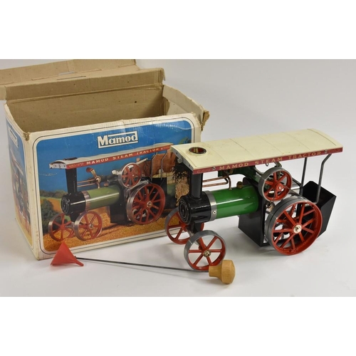 3076 - A Mamod T.E 1a Steam Traction Engine, boxed