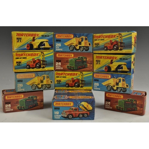 3085 - Matchbox Superfast & 75 - three Cement Trucks no.19, boxed &  in original manufacturers cellophane, ... 