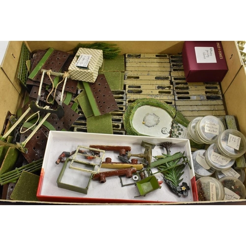 3126 - Britains Toys Lead/Metal Garden, a large qty of pre war 1930s, Garden and Farm items including; flow... 