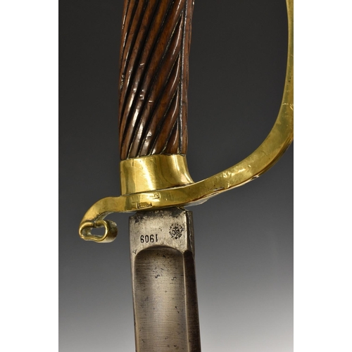 3087 - An Imperial Russian 1909 pattern officer's sword, 86.5cm slightly curved fullered blade marked A A 4... 