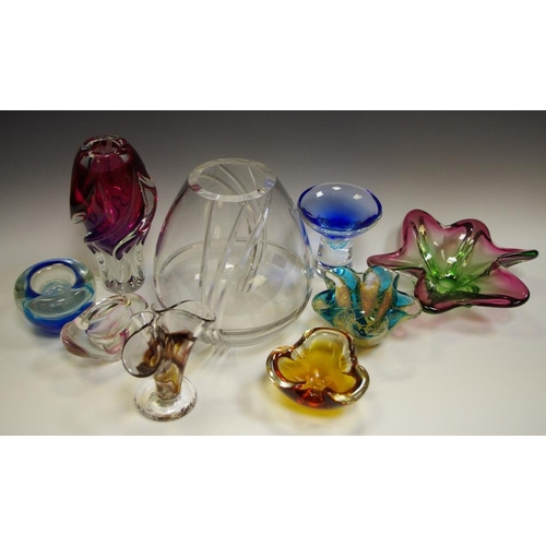 63 - Glassware -  Mdina bowl, blue inclusions; spiraled ruby glass vase; etc qty