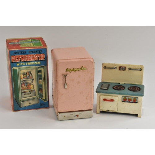 165 - Tinplate - Range; Refrigerator, made in Japan, battery operated