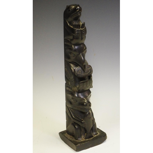 252 - Tribal - A Canadian totem pole carving