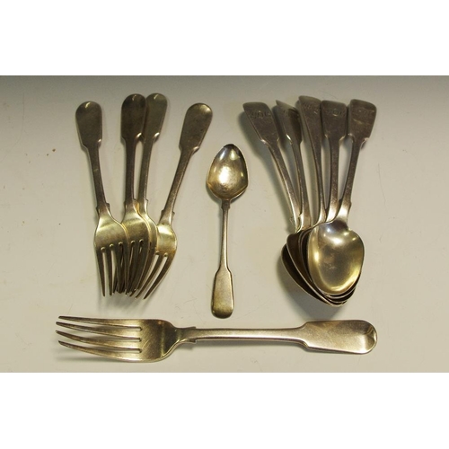 310 - Three George IV silver fiddleback dessert spoons by John Meek, hallmarked London, 1822; another Vict... 