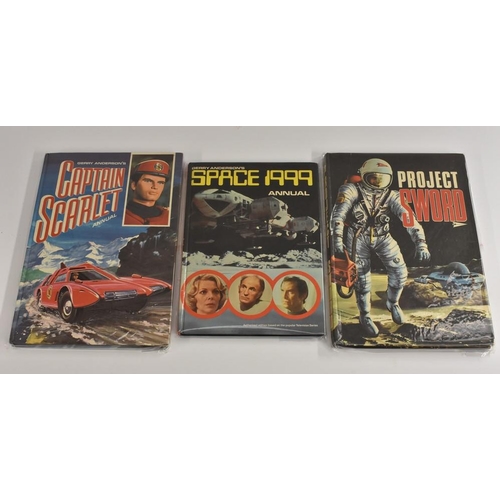 297 - Space 1999 annual; Project SWORD annual; Captain Scarlett annual (3)