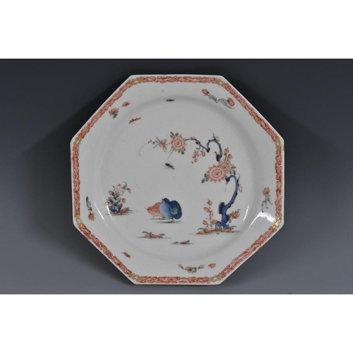 53 - A Bow Two Quail pattern octagonal plate, painted in red and blue, outlined in black with quails and ... 