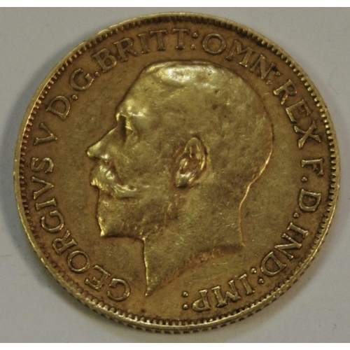 205 - A 1911 Gold Sovereign