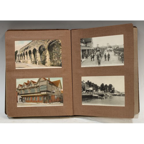 426 - Postcards - a collection in six albums, mostly Topographical including Buxton, Chartsworth House, Ma... 