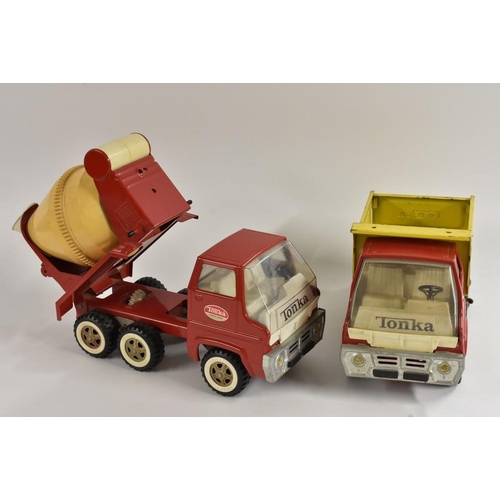 3100 - Tonka Toys - a Cement Mixer, No. 2620, red body cream mixer brum, boxed; another Tonka Hydraulic Dum... 