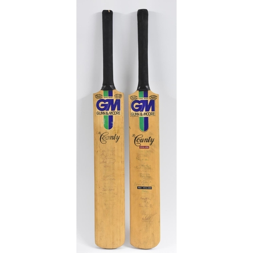 1206 - Sporting memorabilia - a cricket bat signed by New Zealand and England, also signed to back by Derby... 