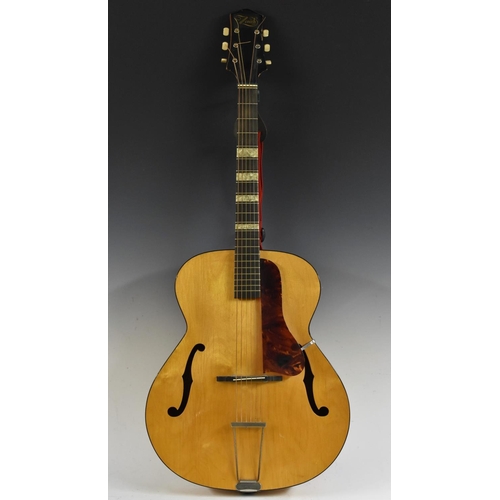 1339 - A Zenith archtop six-string acoustic jazz guitar, faux tortoiseshell scratchplate, serial no. M427G,... 