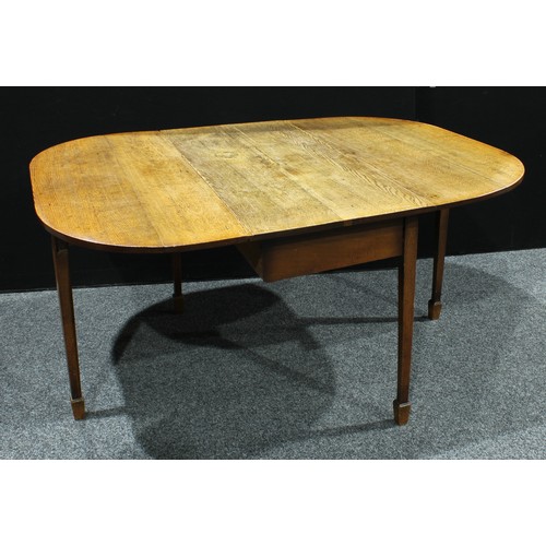 405 - A 20th century oak oval drop-leaf dining table, tapered square legs, spade feet, 77cm high, opens ou... 