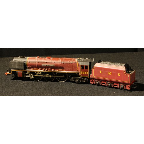 355A - Hornby OO Gauge R1184 Class 4900 4-6-0 “Ketley Hall” locomotive and six wheel tender, GWR green live... 