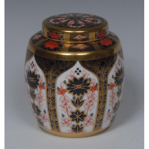 101 - A Royal Crown Derby 1128 pattern ginger jar and cover, 11.5cm high, printed mark, boxed