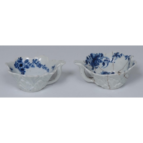 175 - A Worcester pickle dish, decorated in underglaze blue with stylised flowers and foliage, the undersi... 