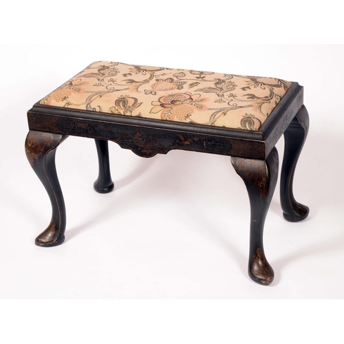 1415 - A George II/George III japanned pine stool, decorated in the Chinoiserie taste throughout with monum... 