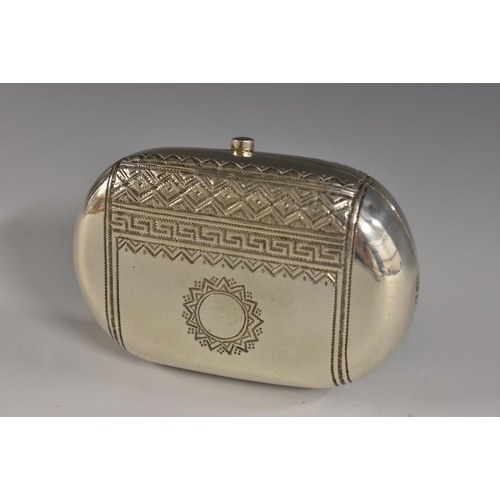 42 - A 19th century Russian silver oval box or purse, Bright-cut engraved, 7cm wide, 84 zolotnik mark, c.... 