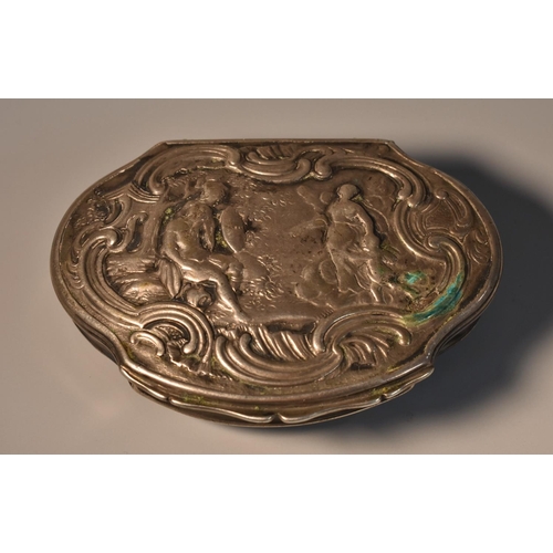 54 - A Continental silver shaped serpentine snuff box, hinged cover chased with a scene from Classical an... 