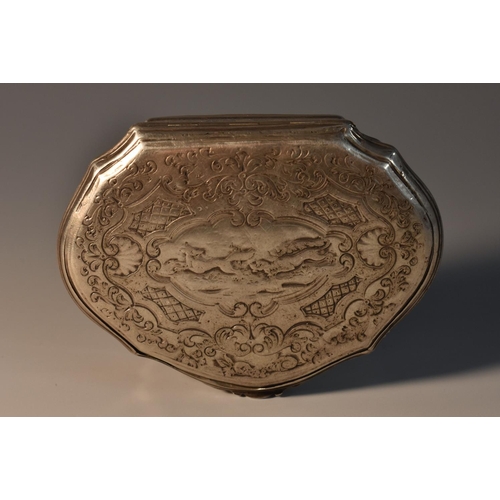 56 - A Continental silver shaped serpentine snuff box, hinged cover engraved with hounds chasing a fox, w... 