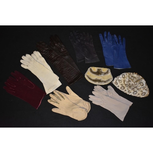 3385 - Ladies accessories - a quantity of kid leather gloves in variety of lengths and colours, in vintage ... 