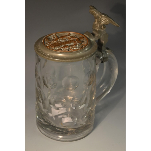 5103 - A German clear  tankard,  pewter and bronzed hinged cover cast with wreath and symbols of the Franc ... 