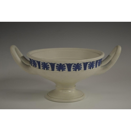 5207 - A Wedgwood Jasperware kylix, sprigged with a band of alternating stiff and upturned acanthus leaves,... 