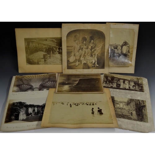 5873 - Photography - a set of 7 Victorian b/w photographs of Wells Cathedral, its bishop's palace, and Glas... 