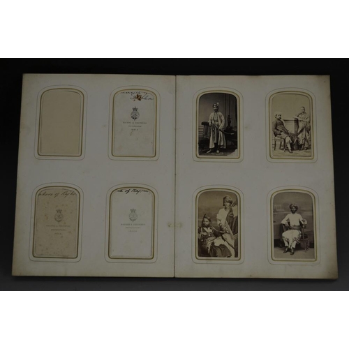 5875 - Photography - British India - an album of 32 carte de visite photograph portraits of maharajas, nawa... 