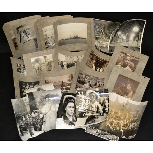 5889 - Photorgaphy - Royalty/WW2 - a photographic archive collection, taken and collected by Lyle Henry 'Ha... 