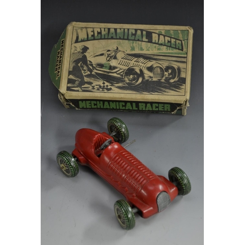 5074 - An unusual 1950's Mettoy clockwork scale model, Single Seater Racing Car titled 'Mechanical Racer' N... 