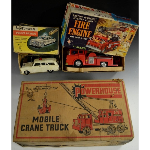 5079 - Marx Toys -  a 2734 tin plate Powerhouse Lumar Contractors mobile crane truck in green with grey cha... 