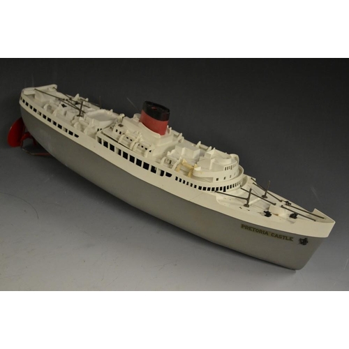 5097 - Tri-ang  - a Clockwork Plastic R.M.S. Pretoria Castle Ocean Liner, in grey and white, red and black ... 