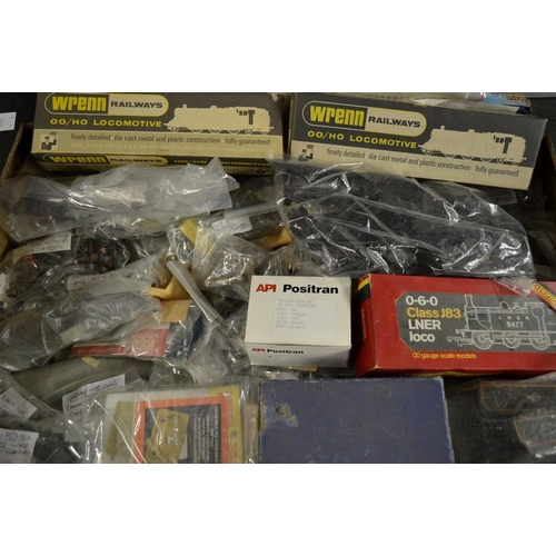 5112 - An extensive collection of model railway spares including Wrenn, Hornby Dublo, Triang, Peco, Lima, m... 