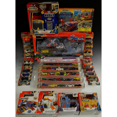 5248 - Matchbox Toys - Hero City Range, Police Station others Polar Rescue, Fire Station, Garage, Haunted C... 