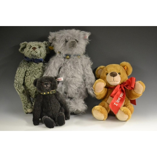 5292 - Steiff Teddy Bears - a rare black alpaca limited edition bear 2007, white ear tag, No 662546, 0739, ... 