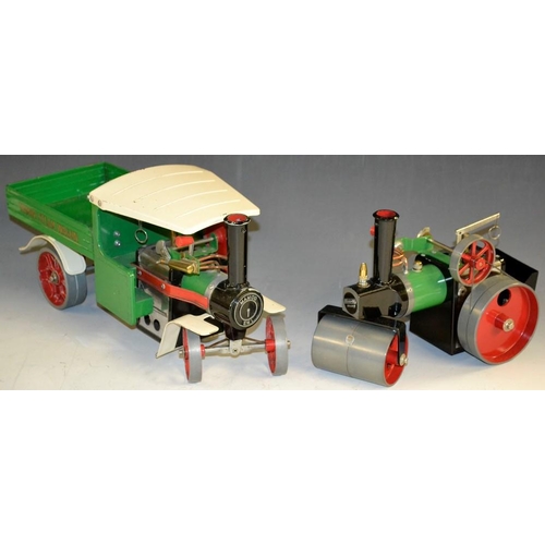 5300 - Mamod  - a Steam Wagon, SW1, green body, red spoked wheels, cream canopy, unboxed;  another SR1A Ste... 