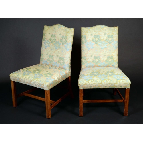 170 - A pair of George III design mahogany side chairs, rectangular backs with serpentine crestings, stuff... 