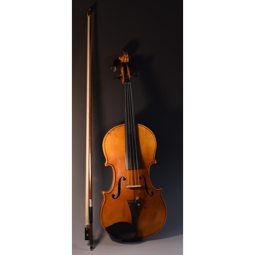 1840 - An early 20th century violin, two-piece back 36.5cm long to top of button, outlined throughout with ... 