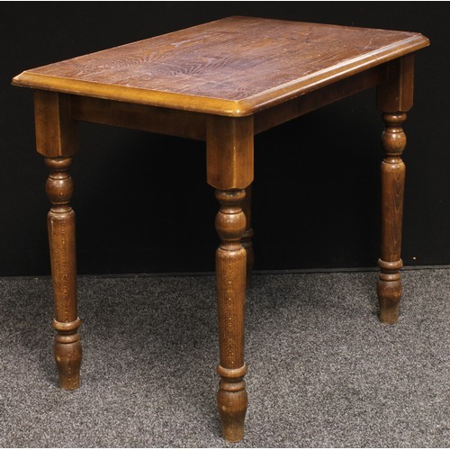 219 - A pair of 20th century oak pub tables, circular tops, turned legs, X-stretcher, 73cm high, 67cm diam... 