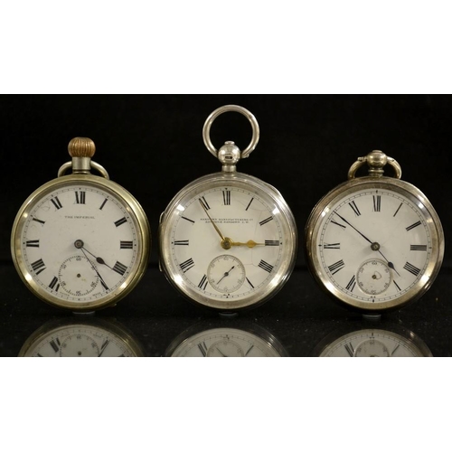 3054 - A Victorian silver open face pocket watch, Sandown Manufacturing Co, London & Sandown I W, white dia... 