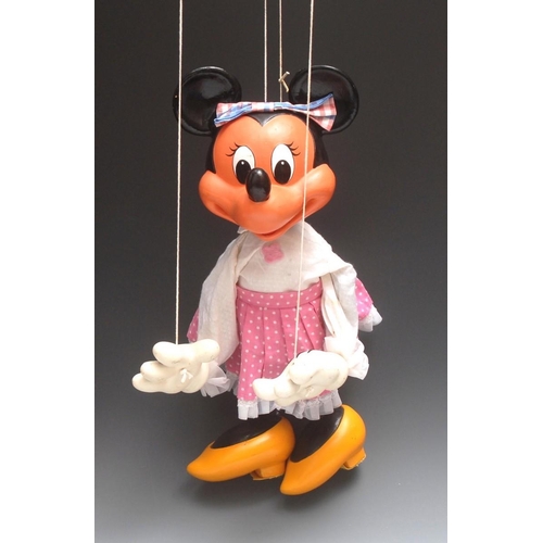 250 - 18'' Display Minnie Mouse - Pelham Puppets Display Range, modelled after the Walt Disney character, ... 