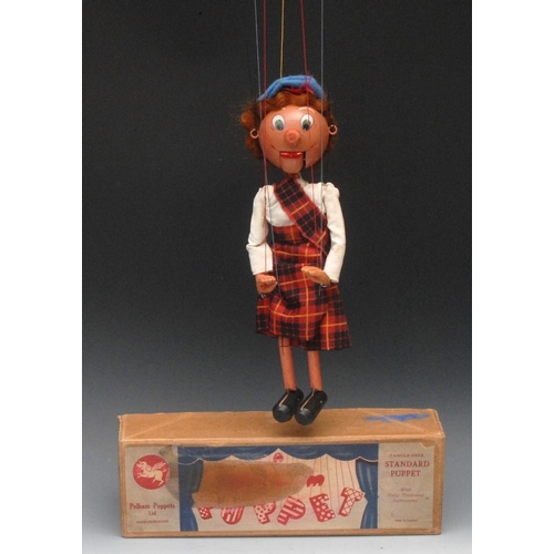 449 - SM Mrs MacBoozle - Pelham Puppets SM Range, brown hair, painted features, green eyes, ball nose, ope... 