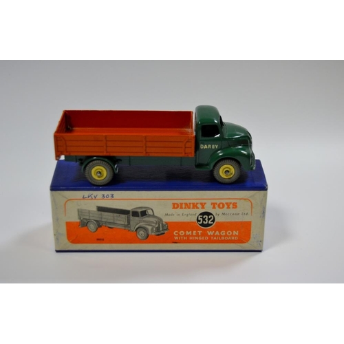 351 - Dinky Toys 532 Comet wagon with hinged tailboard, dark green cab and chassis, bright orange wagon, c... 