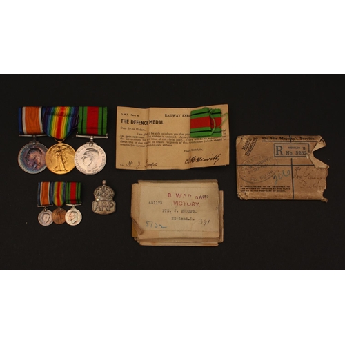 322 - Medals, World War One, Two, group of three, Pair and Defence, 451173 PTE J. PROOPS 22 LOND R, with r... 