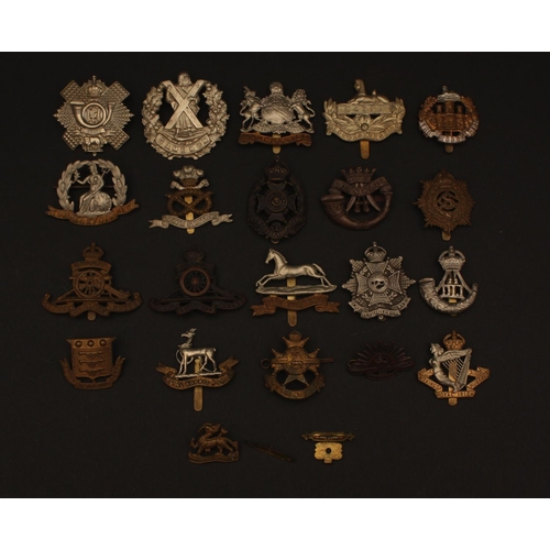 323 - Militaria, Cap badges, including Leeds Rifles, mainly regiments [*21]