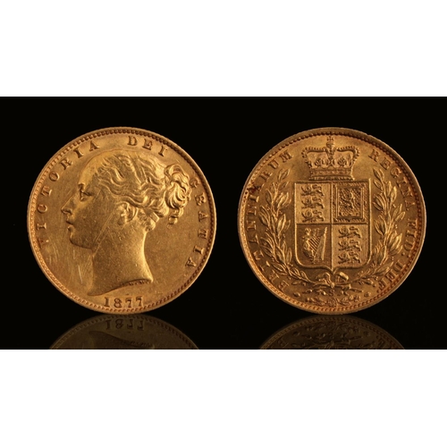 346 - Coin, Great Britain, Queen Victoria, Shield Back Gold Sovereign, 1877, EF