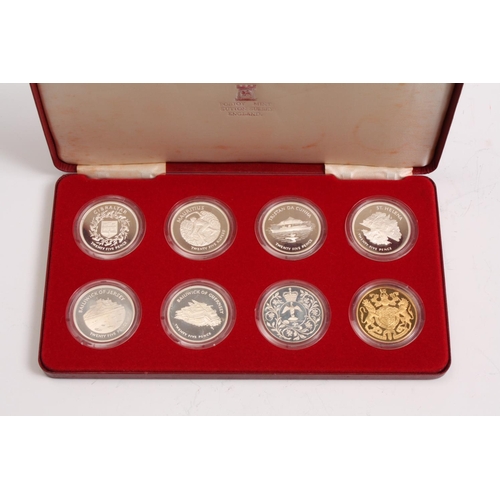 349H - Coins, Proof Silver Crown Set, 1977 Jubilee (7), with silver gilt crown sized medallion (1), boxed [... 