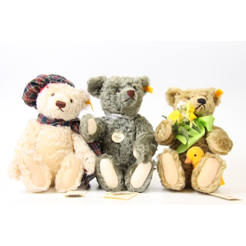 338 - Steiff classic 1907 teddy bear, trademark button to ear and chest tag, unboxed; Steiff Hamish winter... 