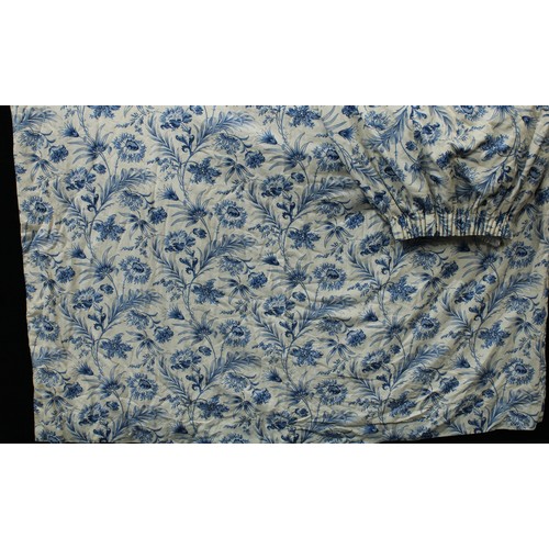 424 - Textiles - a large pair of blue floral interlined curtains