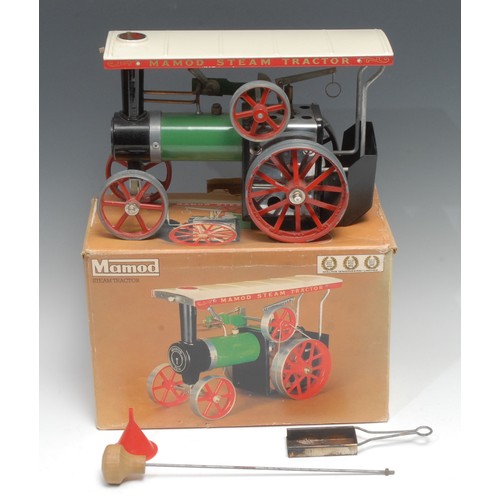 2079 - A Mamod TE1A live steam tractor, painted green body with black smoke stack, white canopy, painted re... 